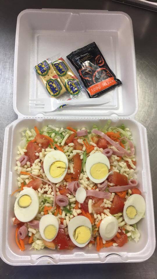 DiMaggios Pizza | restaurant | 1 S 5th St, Albion, IL 62806, USA | 6184452277 OR +1 618-445-2277