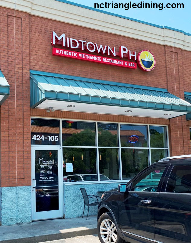 Midtown Pho | restaurant | 424 E Six Forks Rd Suite 105, Raleigh, NC 27609, USA | 9197479899 OR +1 919-747-9899