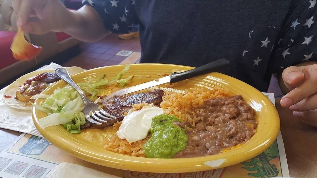 Maya Méxican Restaurant | restaurant | 110 S Lincoln St, Santa Maria, CA 93458, USA | 8052879920 OR +1 805-287-9920