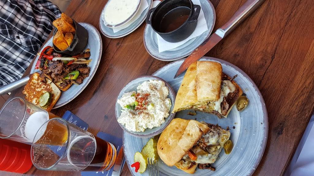 Yankee Tavern | restaurant | 1755 Yankee Doodle Rd, Eagan, MN 55121, USA | 6517568748 OR +1 651-756-8748