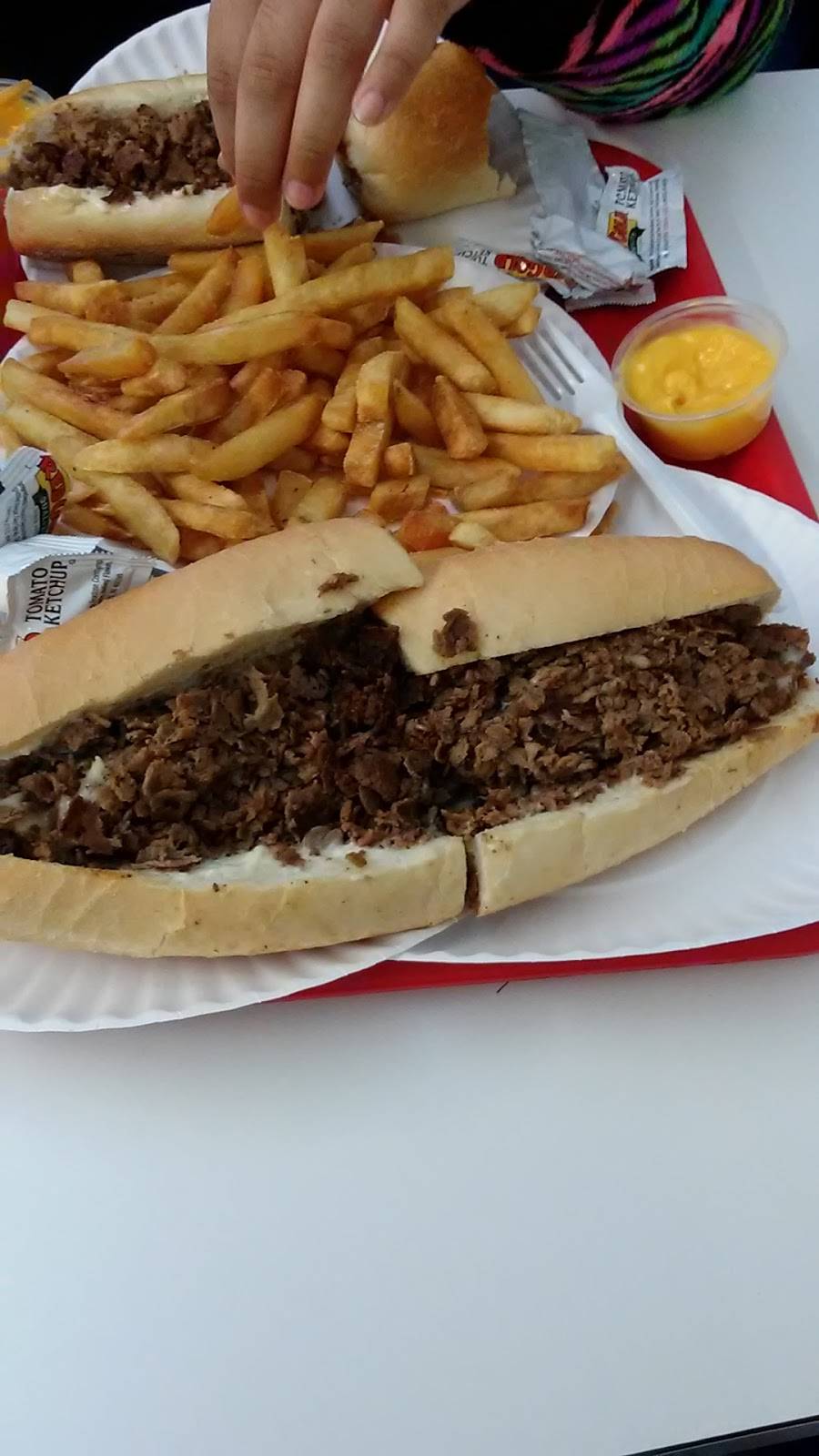 Italian Garden | restaurant | 3631, 853 Penn St, Reading, PA 19601, USA | 6103742601 OR +1 610-374-2601