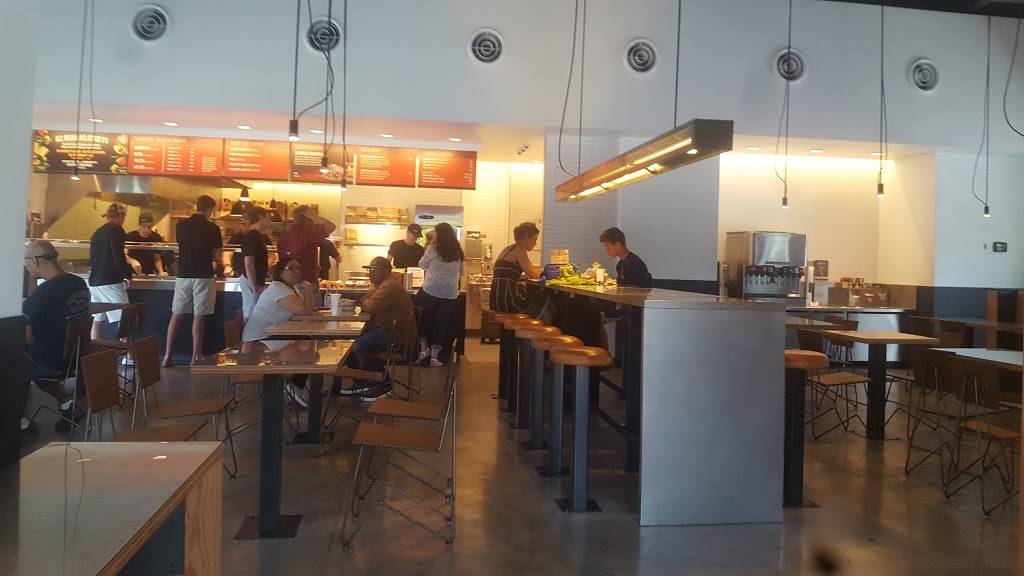 Chipotle Mexican Grill | restaurant | 3540 4th St N, St. Petersburg, FL 33704, USA | 7275256247 OR +1 727-525-6247