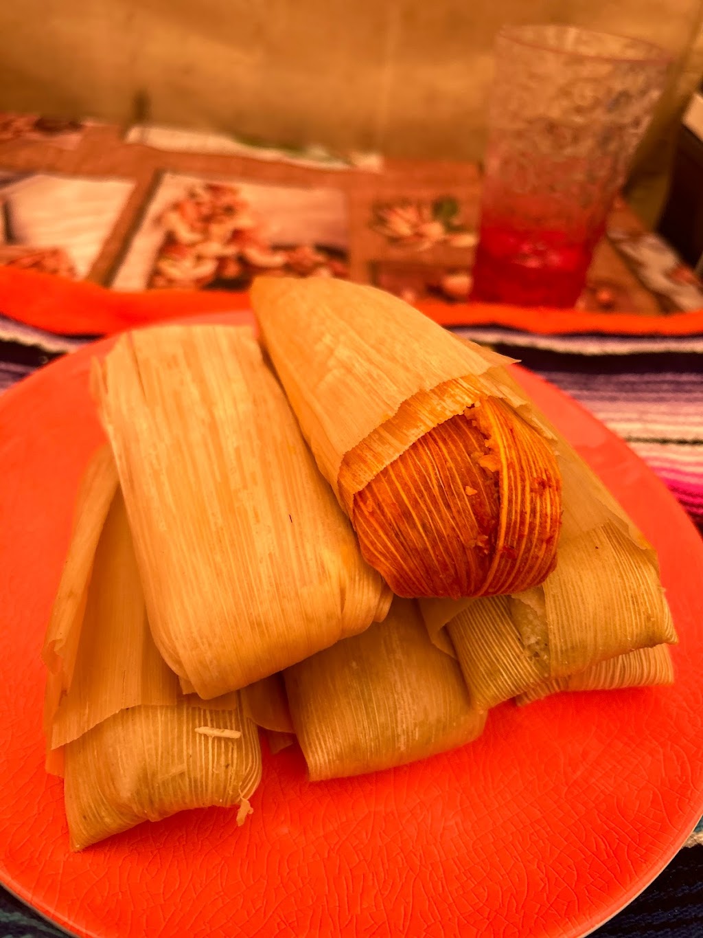 Tamales La Estrellita | restaurant | 5014 Yosemite Blvd, Empire, CA 95319, USA | 2094090727 OR +1 209-409-0727