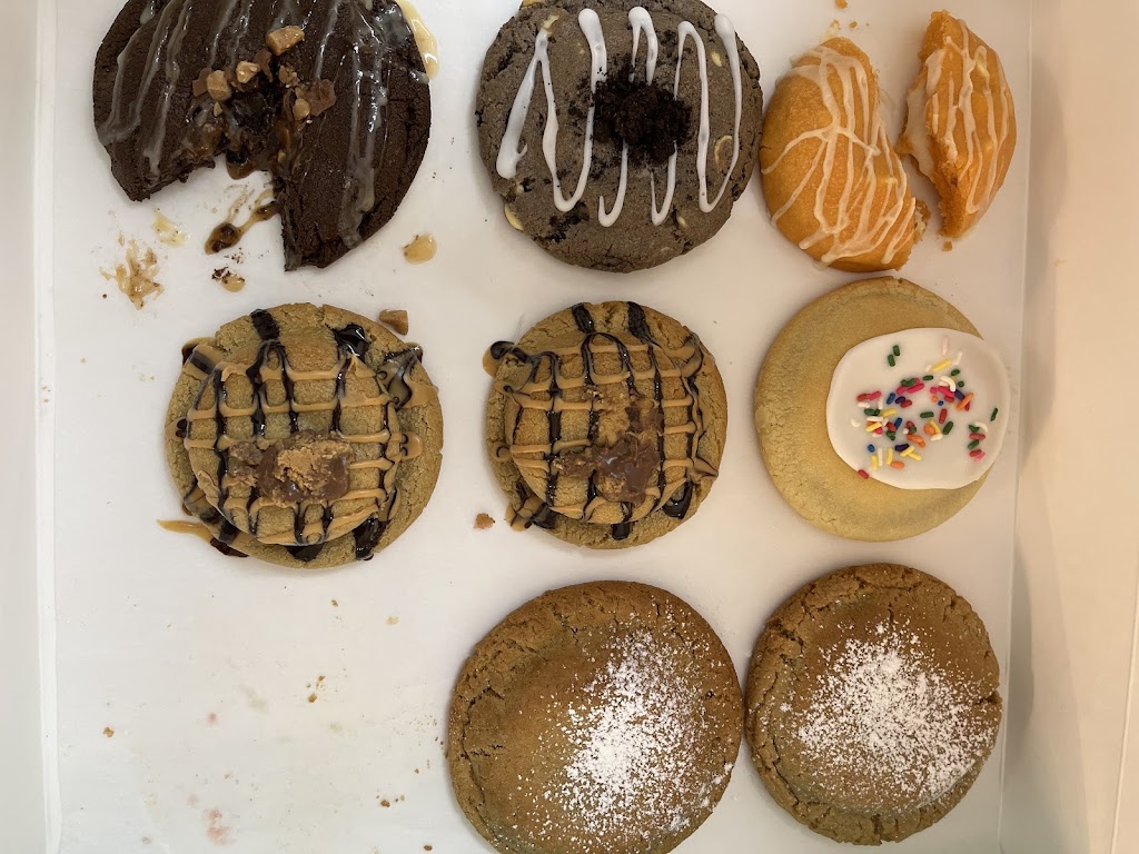 Dirty Dough Cookies - San Antonio | bakery | 19903 Stone Oak Pkwy #104, San Antonio, TX 78258, USA | 2104688645 OR +1 210-468-8645