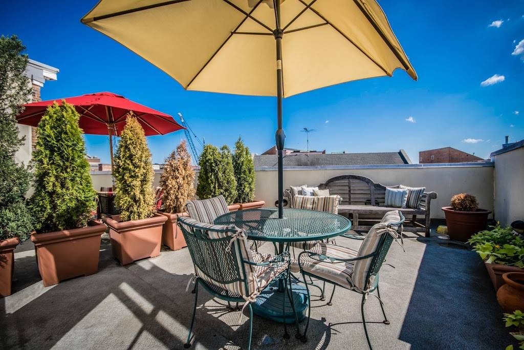 Admiral Fell Inn, an Ascend Hotel Collection Member | restaurant | 888 S Broadway, Baltimore, MD 21231, USA | 4105227377 OR +1 410-522-7377