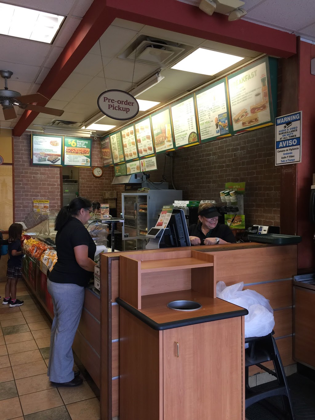 Subway | meal takeaway | 10737 NW 58th St #C-3, Miami, FL 33178, USA | 3055920450 OR +1 305-592-0450