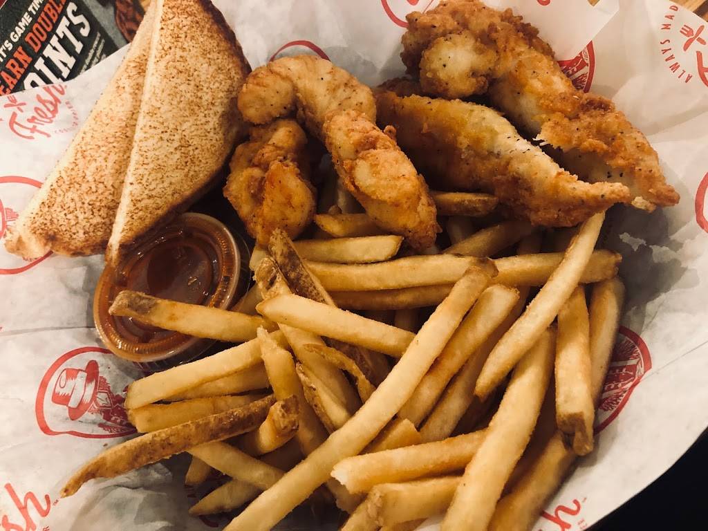 Slim Chickens | restaurant | 7925 S Broadway Ave #100, Tyler, TX 75703, USA | 9035617546 OR +1 903-561-7546