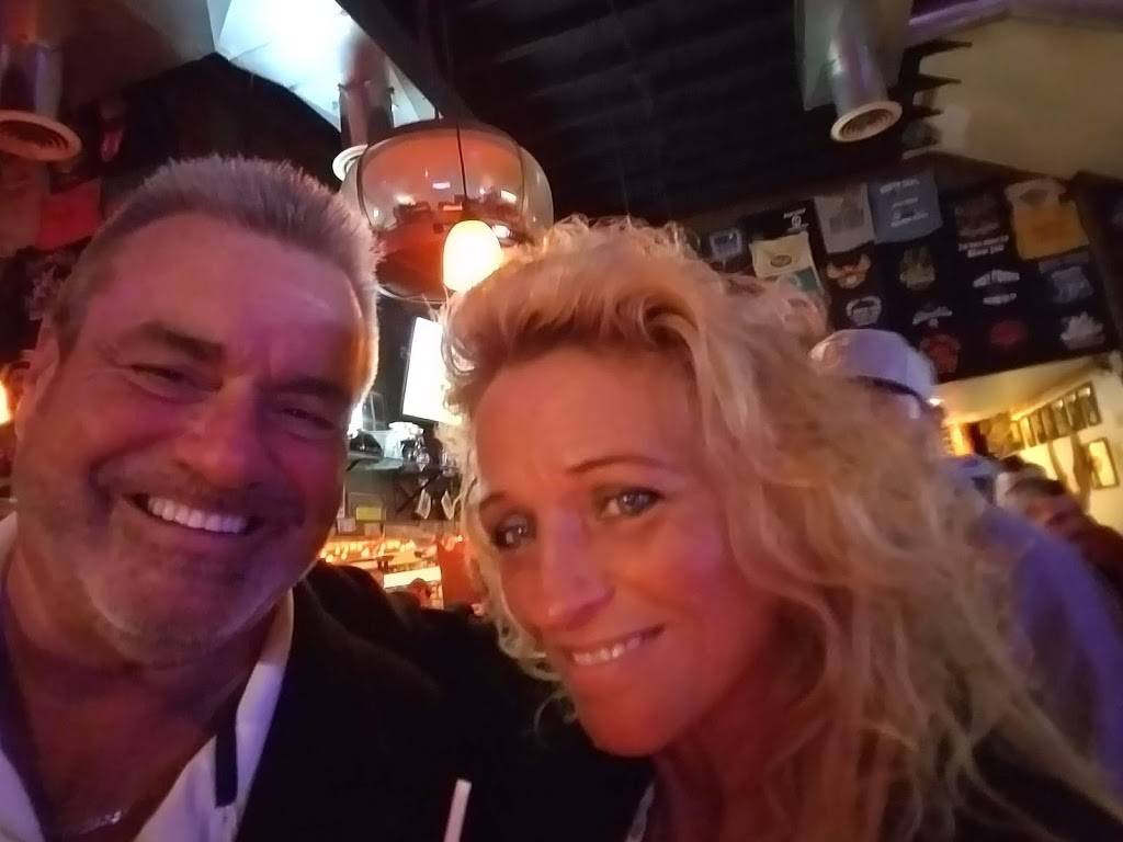 Genos | restaurant | 7091 Lafayette Rd, Medina, OH 44256, USA | 3306351951 OR +1 330-635-1951