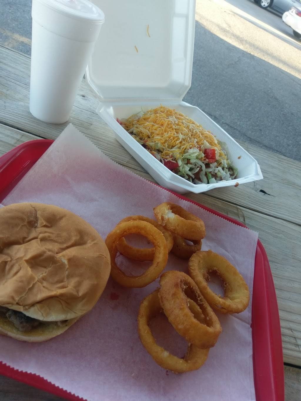 Tims Drive Inn | restaurant | 5037 N MacArthur Blvd, Warr Acres, OK 73122, USA | 4057895410 OR +1 405-789-5410