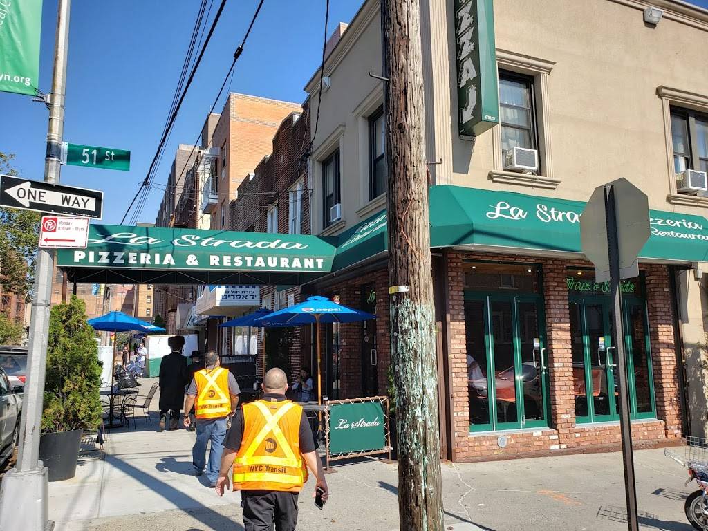 La Strada Pizzeria | meal delivery | 5023 10th Ave, Brooklyn, NY 11219, USA | 7186868057 OR +1 718-686-8057