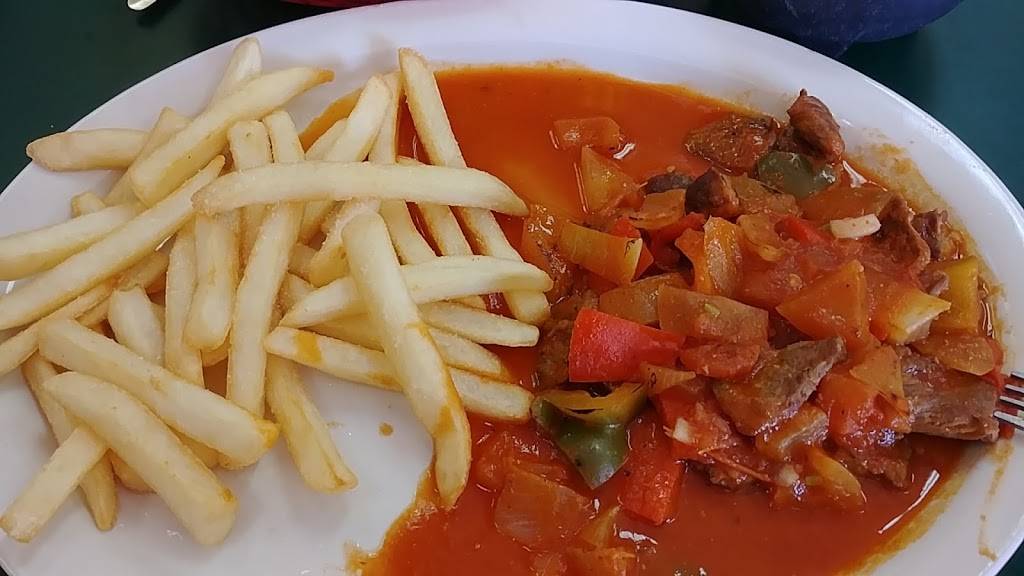 Los Compadres | restaurant | 17024 Bellflower Blvd, Bellflower, CA 90706, USA | 5628673377 OR +1 562-867-3377