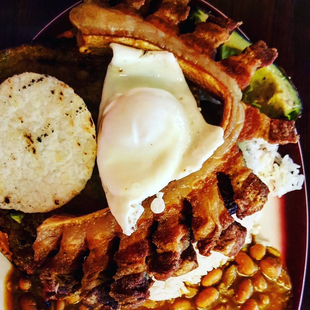 Para ti Colombia con Sabor | restaurant | 17235 Hillside Avenue, Jamaica, NY 11432, USA | 7182986096 OR +1 718-298-6096