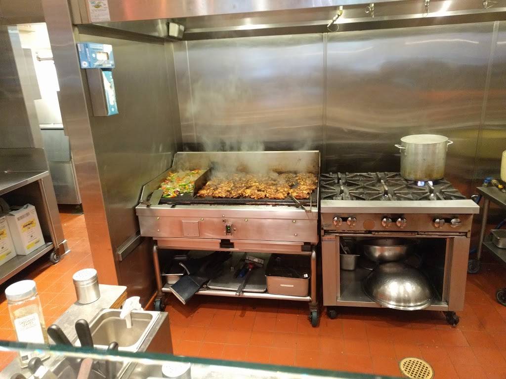 Chipotle Mexican Grill | restaurant | 658 State St, Madison, WI 53703, USA | 6082504613 OR +1 608-250-4613