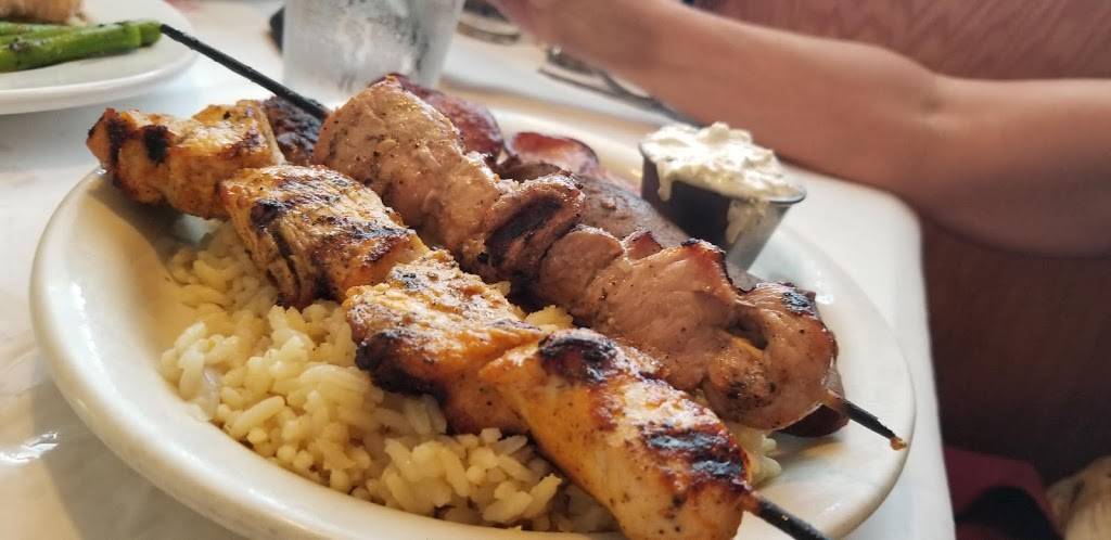 Yiannis Bar & Grill | restaurant | 6628 Fair Oaks Blvd, Carmichael, CA 95608, USA | 9164820796 OR +1 916-482-0796