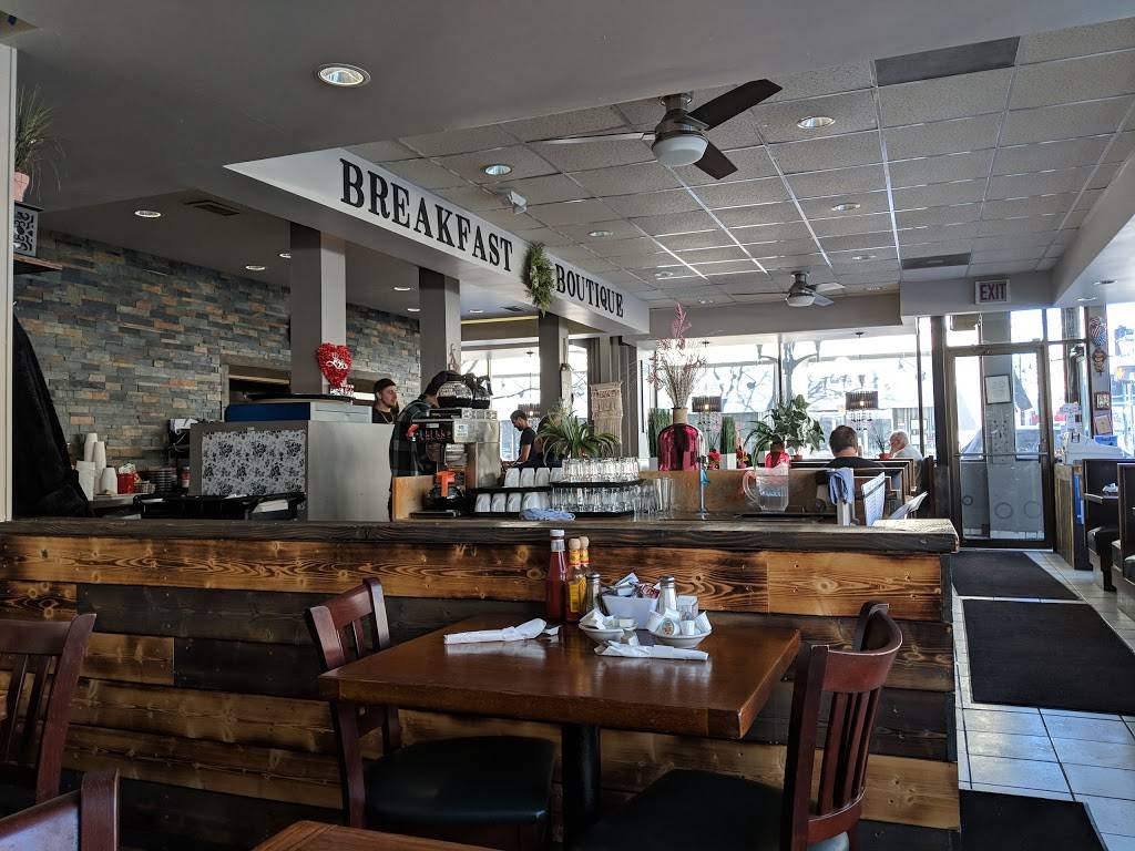 Cozy Corner Breakfast Boutique | cafe | 1005, 138 N Marion St, Oak Park, IL 60301, USA | 7083831750 OR +1 708-383-1750