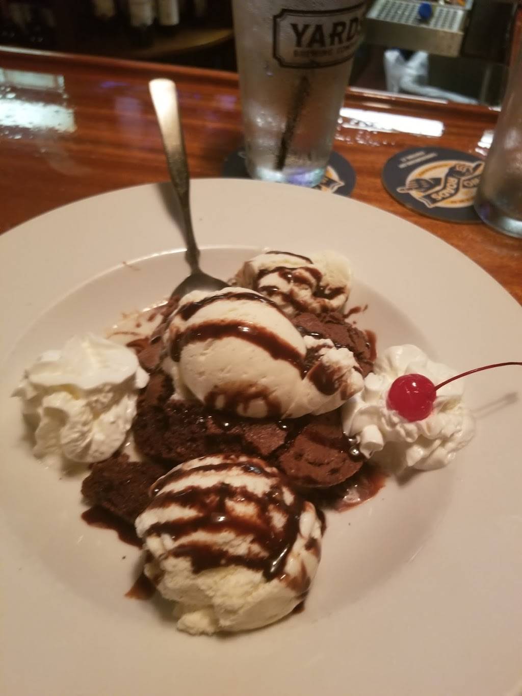 Ozgoods Neighborhood Grill | restaurant | 319 E Penn Ave, Robesonia, PA 19551, USA | 6106936685 OR +1 610-693-6685