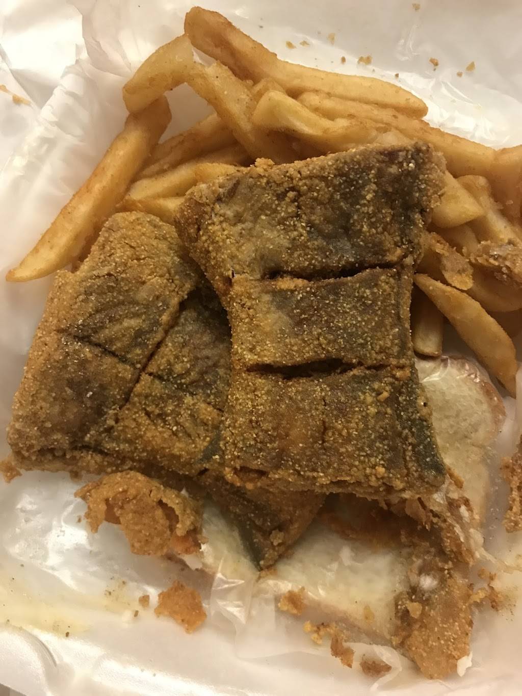 Sharks 167th - Country Club Hills, IL | restaurant | 4241 167th St, Country Club Hills, IL 60478, USA | 7089220222 OR +1 708-922-0222