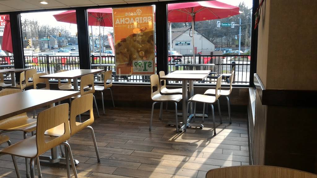 Wendys | restaurant | 415 Easton Rd, Horsham, PA 19044, USA | 2156751688 OR +1 215-675-1688