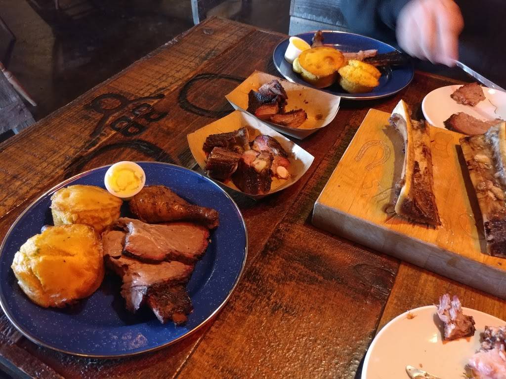 Drunky Two Shoes BBQ White Center | restaurant | 9655 16th Ave SW, Seattle, WA 98106, USA | 2068299540 OR +1 206-829-9540