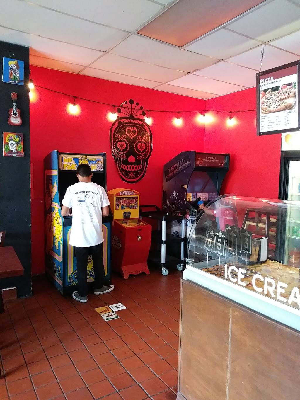 Pinches Pizzas | restaurant | 1711 E Anaheim St, Long Beach, CA 90813, USA | 5625995246 OR +1 562-599-5246