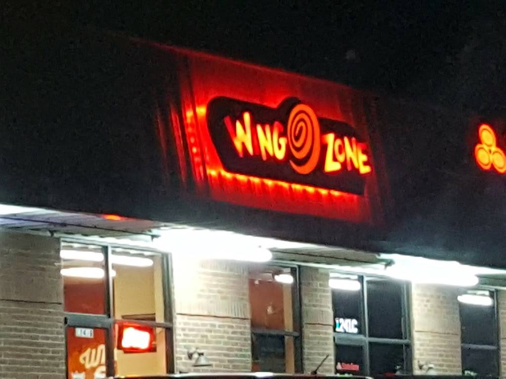 Wing Zone | restaurant | 1241 McFarland Blvd E, Tuscaloosa, AL 35404, USA | 2052104521 OR +1 205-210-4521