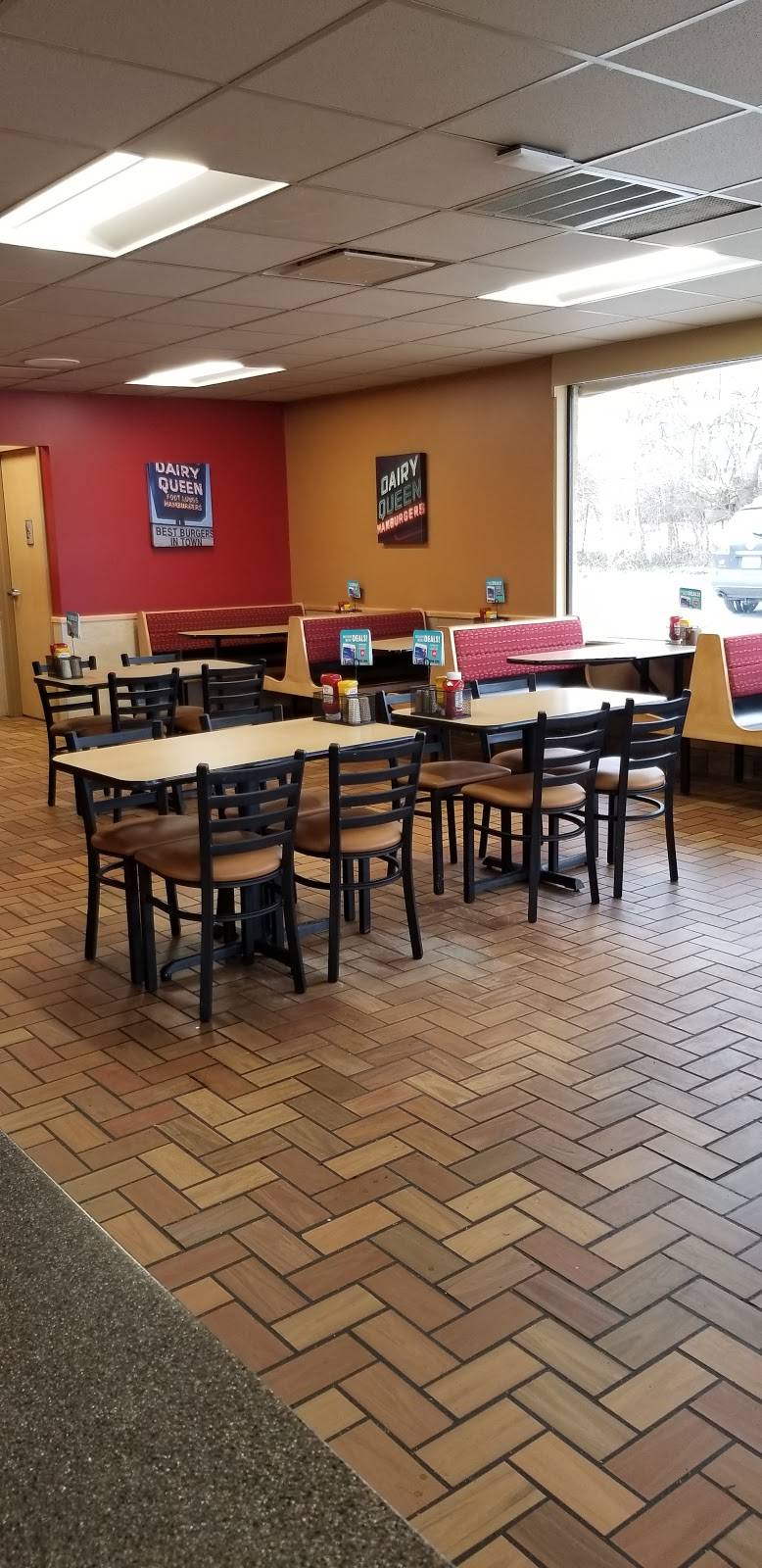 Dairy Queen Grill & Chill | restaurant | 10 Elm St, Eminence, KY 40019, USA | 5028454841 OR +1 502-845-4841