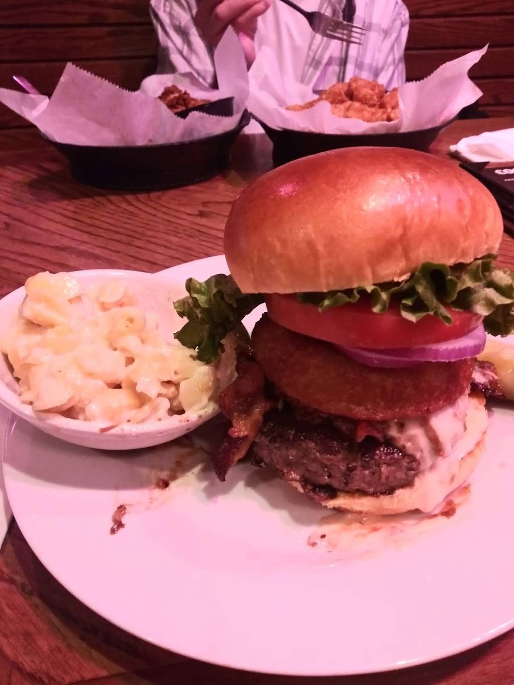 The Brown Boxer | restaurant | 483 Mandalay Ave, Clearwater Beach, FL 33767, USA | 7274416000 OR +1 727-441-6000