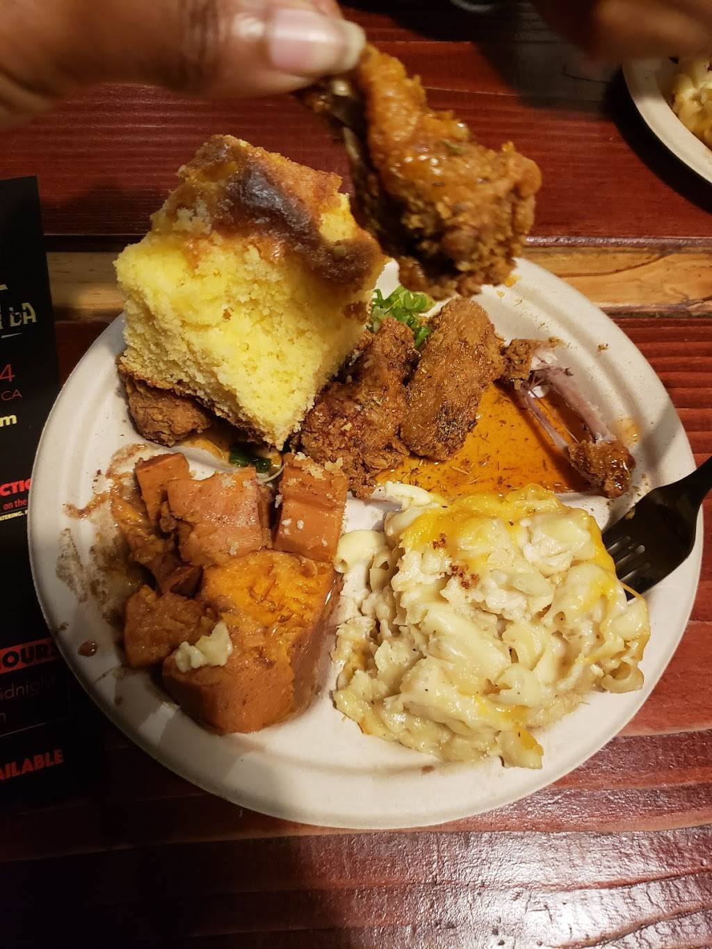 Comfort LA | restaurant | 1110 E 7th St, Los Angeles, CA 90021, USA | 2134250037 OR +1 213-425-0037