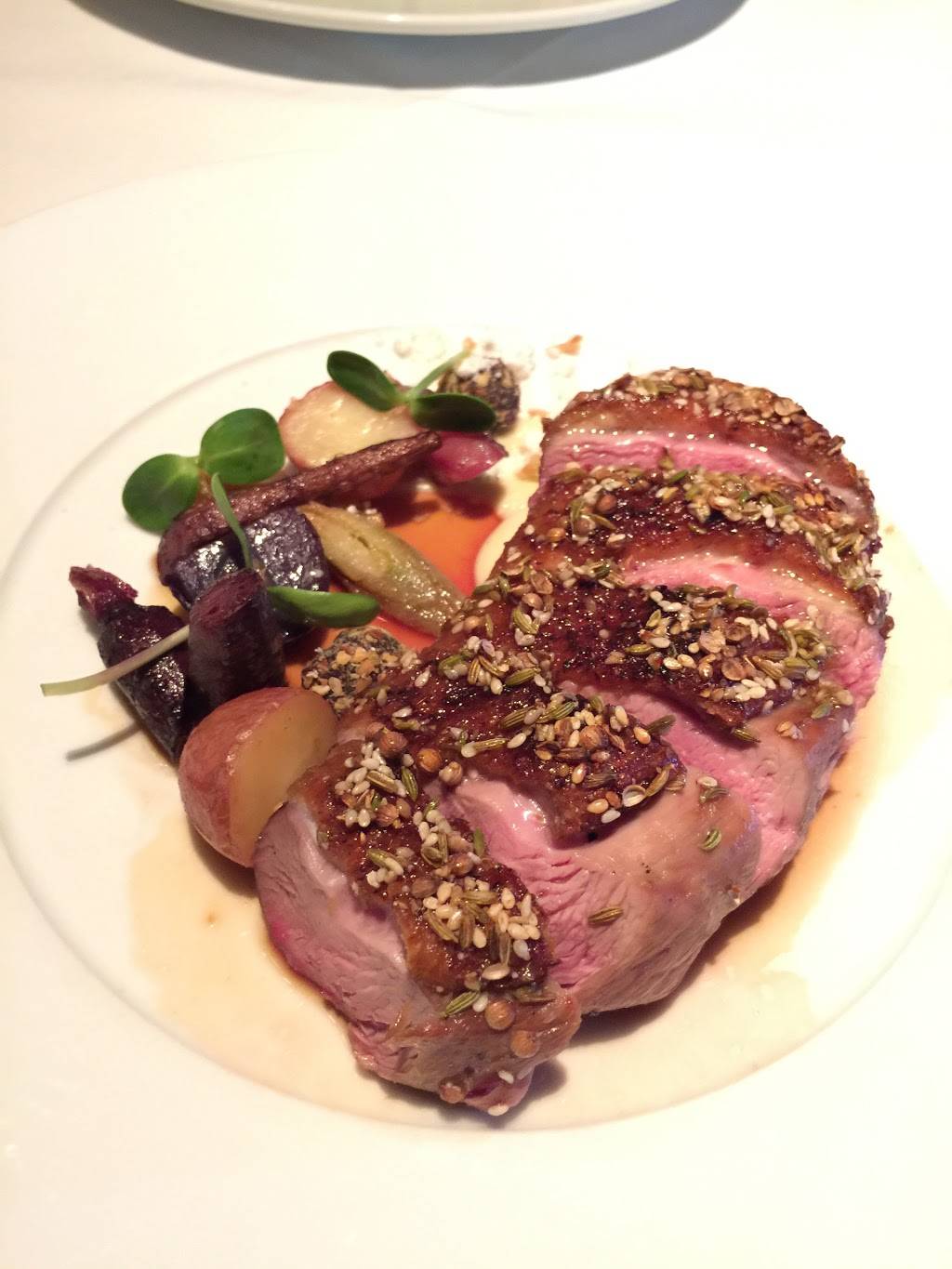 The Village Pub | restaurant | 2967 Woodside Rd, Woodside, CA 94062, USA | 6508519888 OR +1 650-851-9888