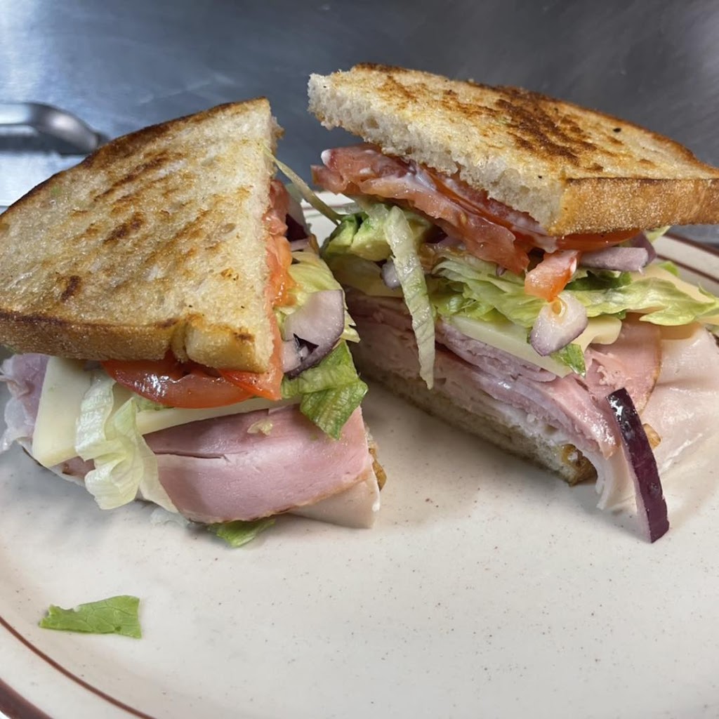 Brave Bull | restaurant | 91115 N Willamette St, Coburg, OR 97408, USA | 5413445077 OR +1 541-344-5077