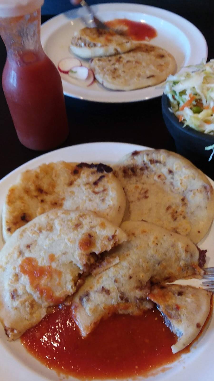 Salmex Restaurant | restaurant | 709 S 24th St, Omaha, NE 68102, USA | 4025064591 OR +1 402-506-4591