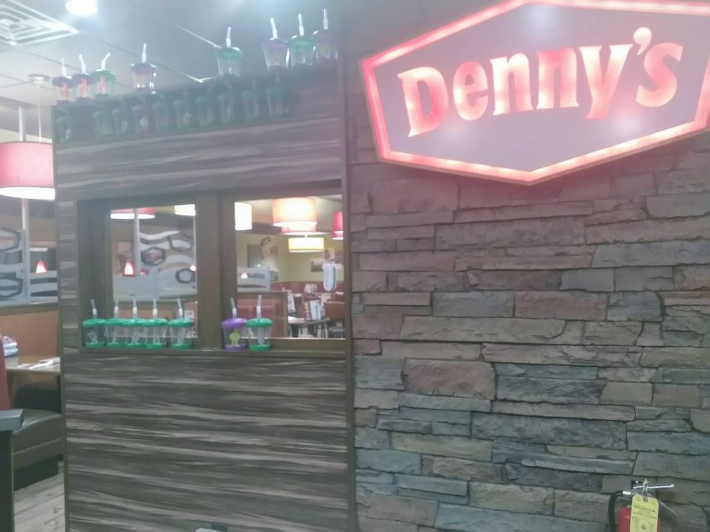 Dennys | restaurant | 2020 Milton Ave, Janesville, WI 53545, USA | 6085634114 OR +1 608-563-4114