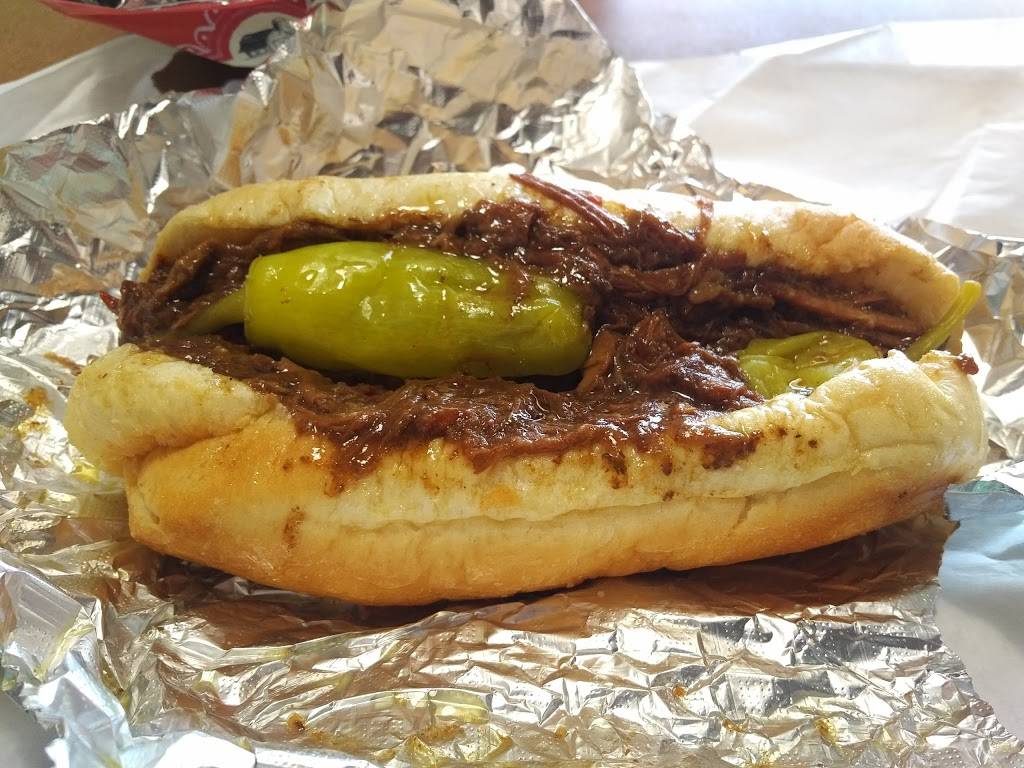 Louies P&R | restaurant | 120 E Walnut St, Herrin, IL 62948, USA | 6189423394 OR +1 618-942-3394