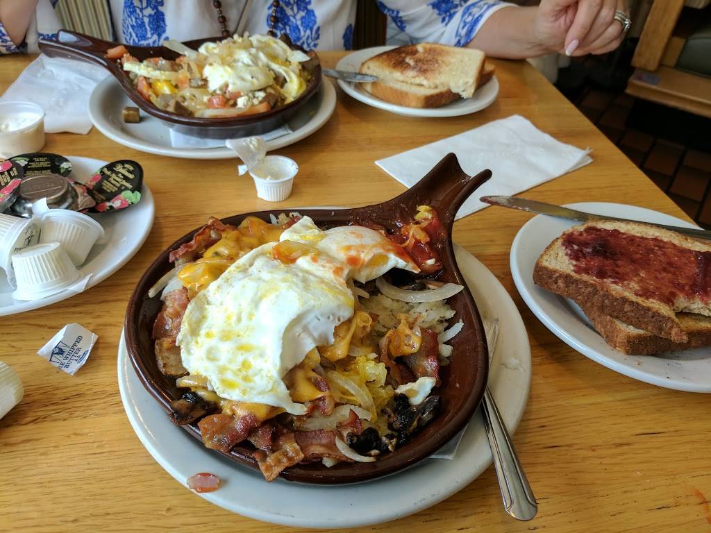 S&G Restaurant | restaurant | 3000 N Lincoln Ave, Chicago, IL 60657, USA | 7739354025 OR +1 773-935-4025