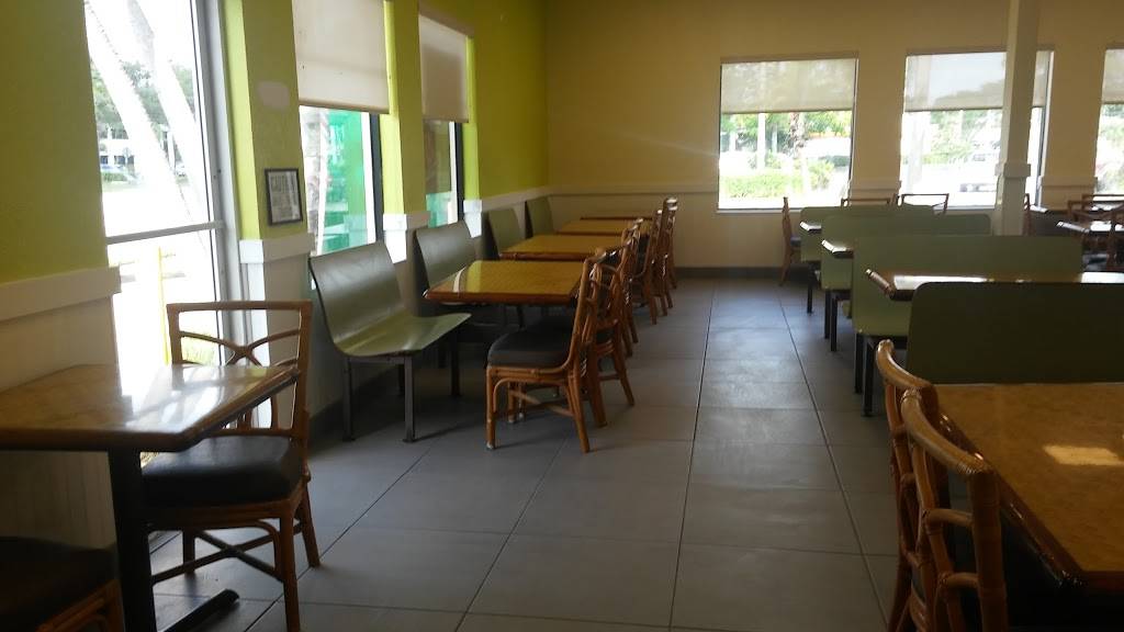 Pollo Tropical | restaurant | 11521 N Kendall Dr, Miami, FL 33176, USA | 3055964775 OR +1 305-596-4775