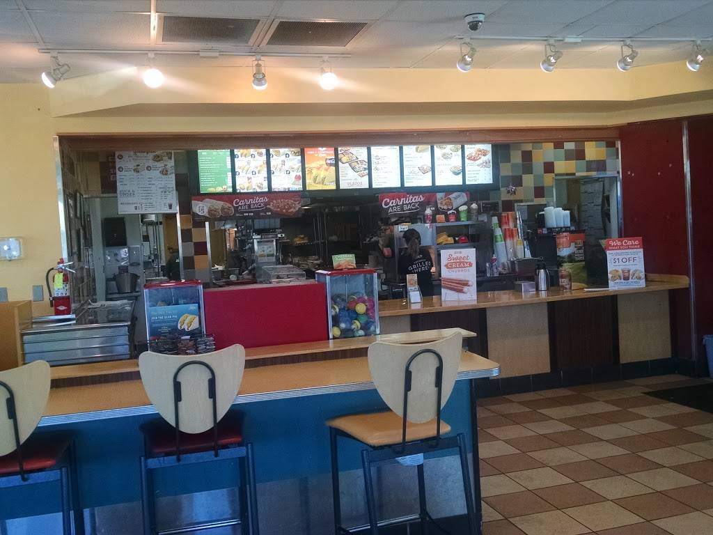 Del Taco | meal takeaway | 282 Sunset Ave, Suisun City, CA 94585, USA | 7074251863 OR +1 707-425-1863