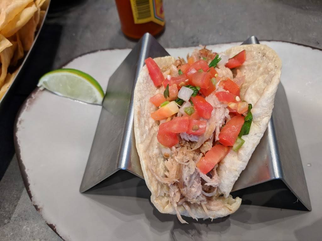 Bueno Bueno Mexican Kitchen | restaurant | 26762 Verdugo St C, San Juan Capistrano, CA 92675, USA | 9493884588 OR +1 949-388-4588