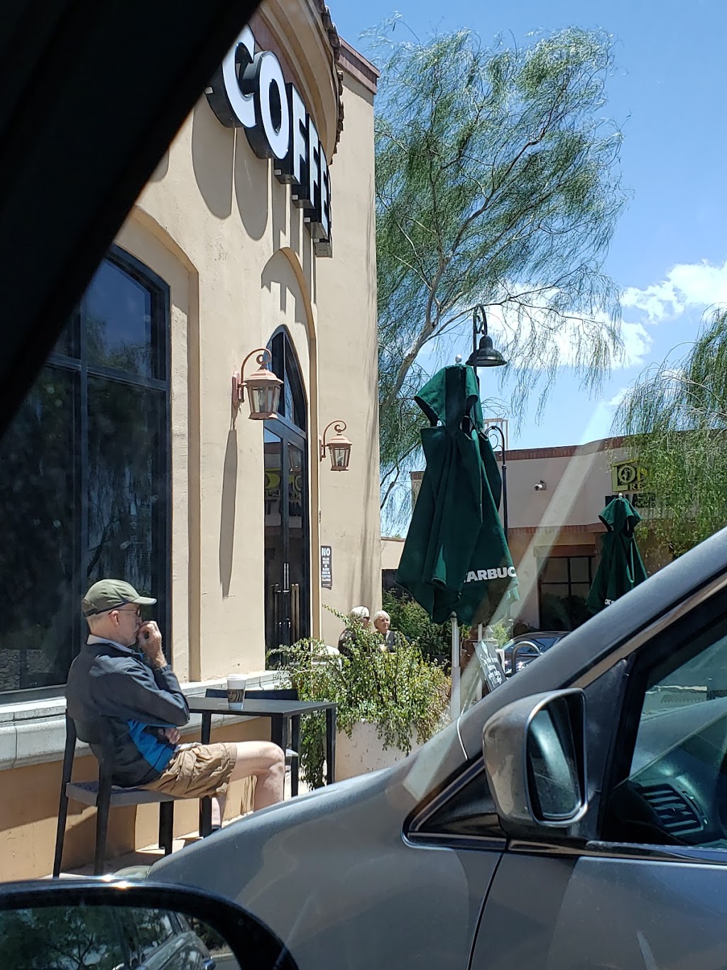 Starbucks | cafe | 6370 N Campbell Ave, Tucson, AZ 85718, USA | 5205299211 OR +1 520-529-9211