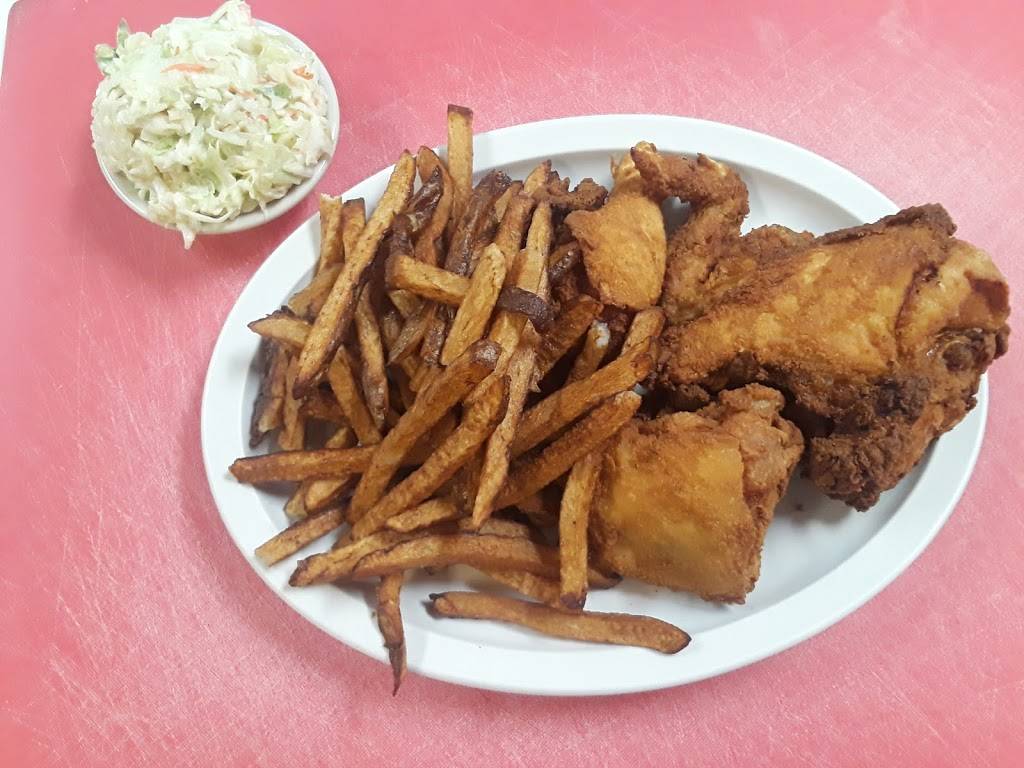 Top Notch Diner | restaurant | 682 S High St, Cortland, OH 44410, USA | 3306380077 OR +1 330-638-0077