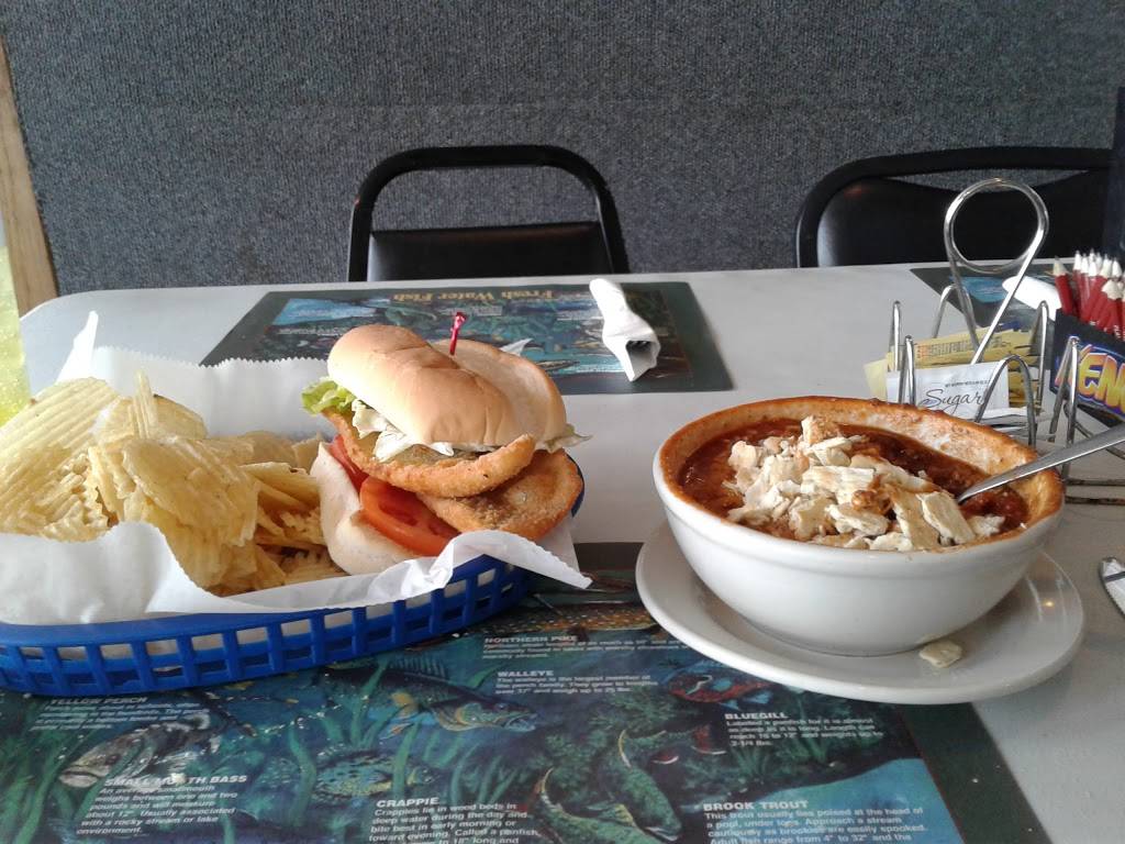 Wild Wings Restaurant & Lounge | restaurant | 9055 W, OH-2, Oak Harbor, OH 43449, USA | 4198982328 OR +1 419-898-2328