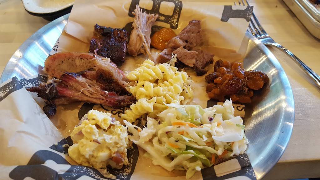 BBQ Supply Co. | restaurant | 1301 E 53rd St, Chicago, IL 60615, USA | 8722443913 OR +1 872-244-3913