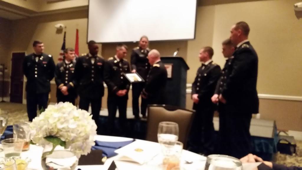 Chick-fil-A | restaurant | 133 Boling University Ctr, Martin, TN 38238, USA | 7318817772 OR +1 731-881-7772