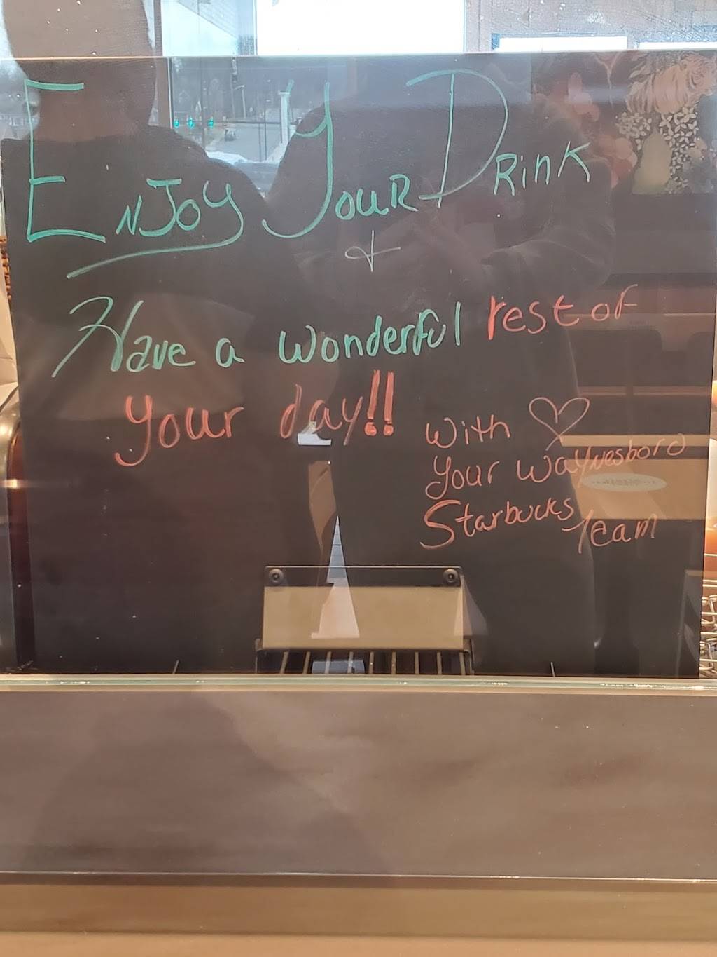 Starbucks | cafe | 690 E Main St, Waynesboro, PA 17268, USA | 7178314156 OR +1 717-831-4156