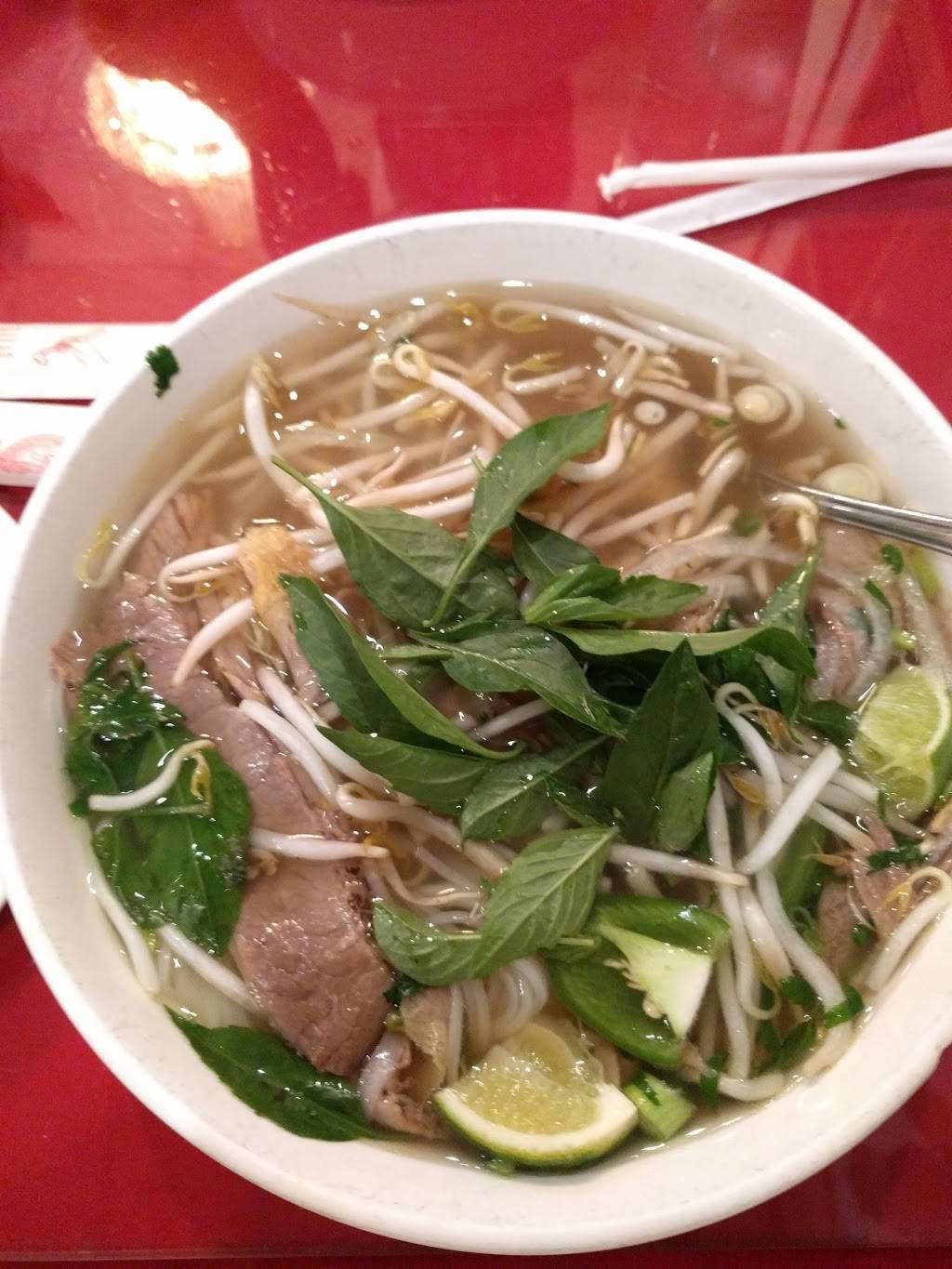 Saigon Palace Restaurant | restaurant | 5215 South Blvd B, Charlotte, NC 28217, USA | 7045290098 OR +1 704-529-0098