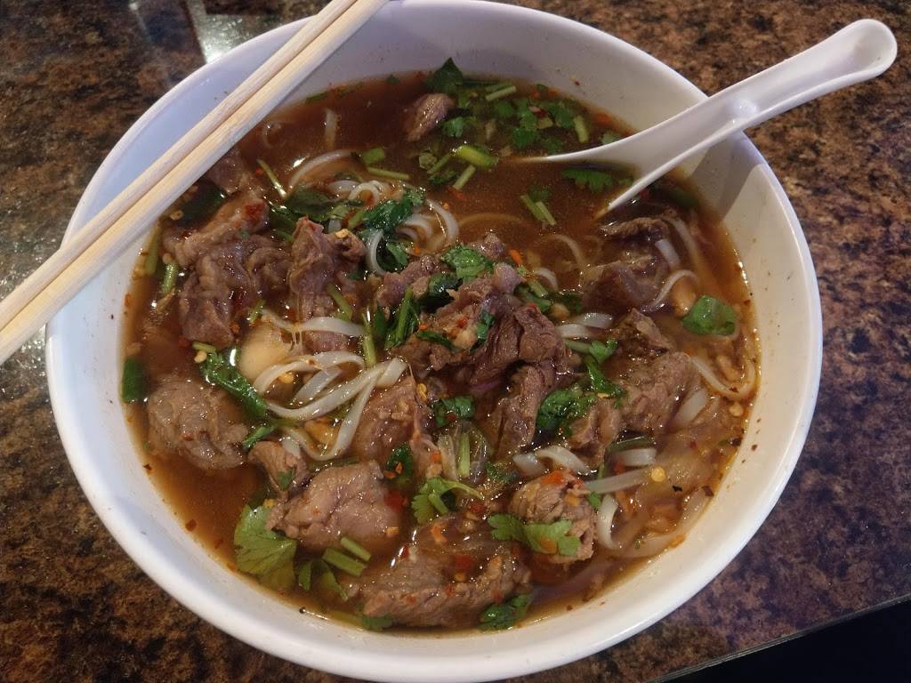 Thai Chili | restaurant | 2950 Thousand Oaks #10, San Antonio, TX 78247, USA | 2106568589 OR +1 210-656-8589