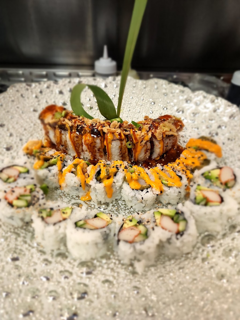 Sushi Moto | restaurant | 251 N Bell Blvd #105, Cedar Park, TX 78613, USA | 5124284026 OR +1 512-428-4026