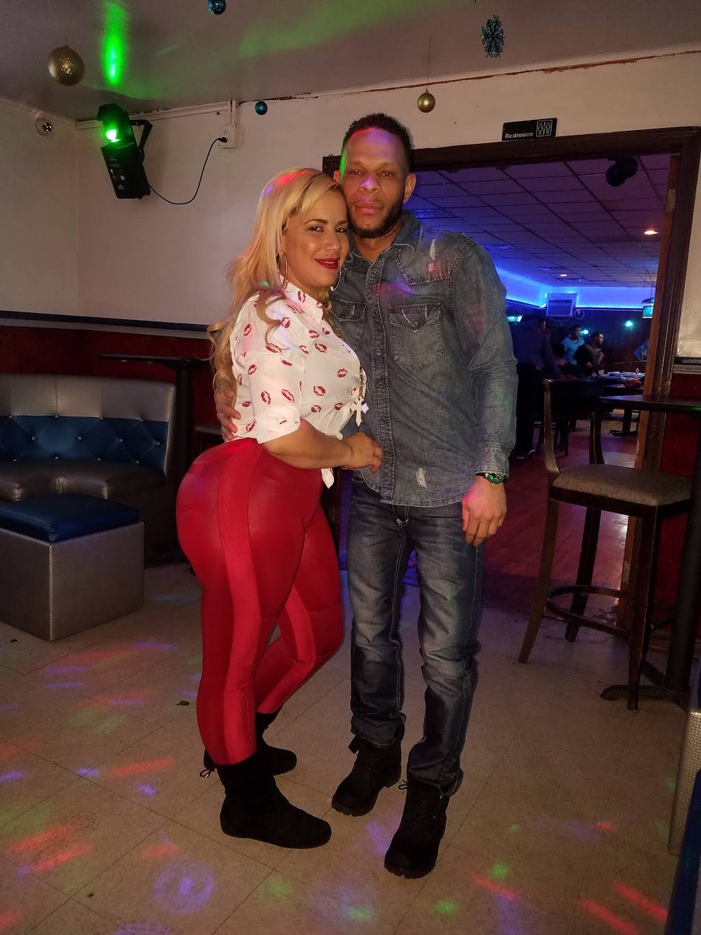 Passion Night Club & Lounge | night club | 171 Broad St, Perth Amboy, NJ 08861, USA | 9088481222 OR +1 908-848-1222