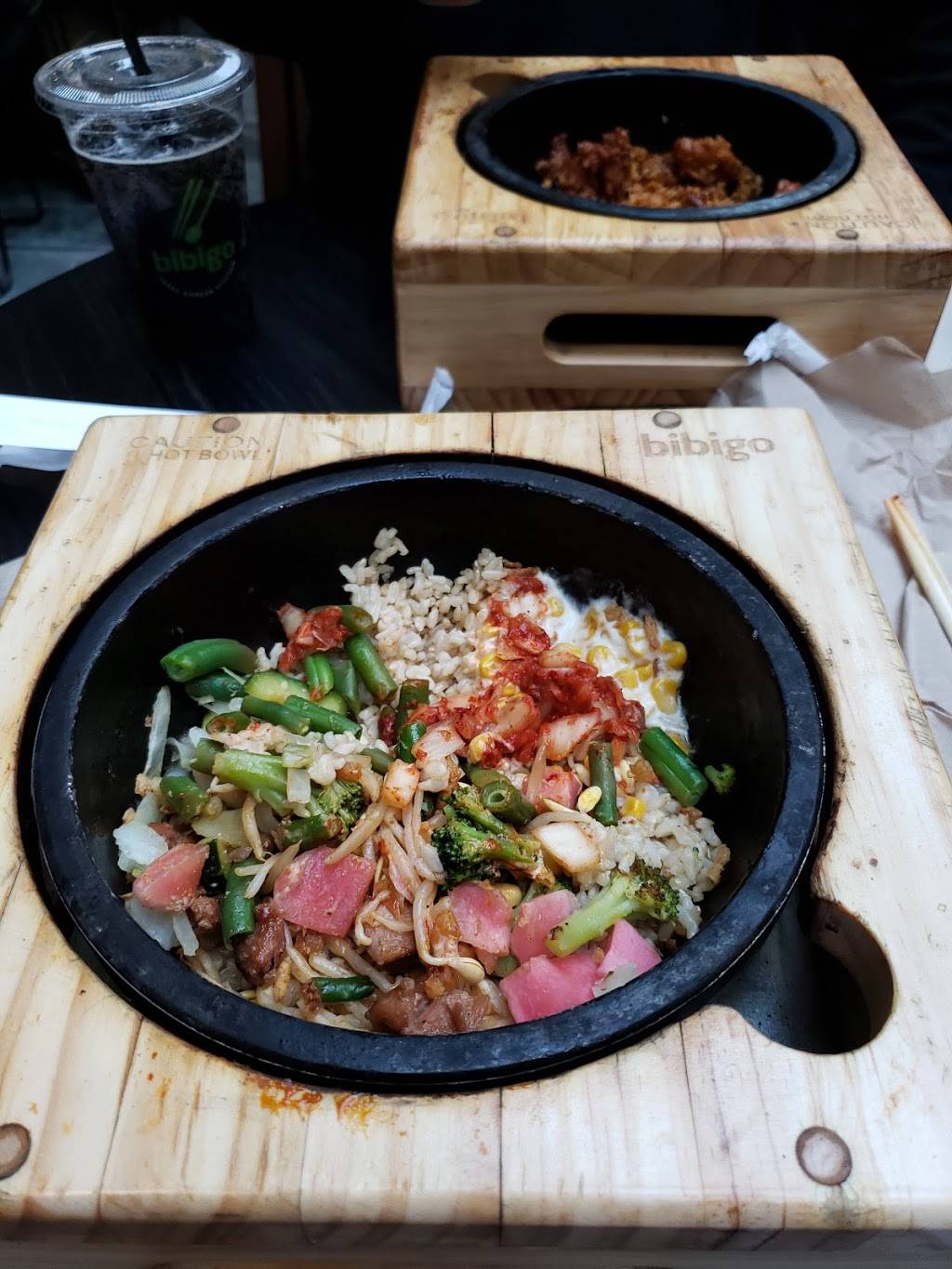 Bibigo Fresh Korean Kitchen | restaurant | 10250 CA-2, Los Angeles, CA 90067, USA | 3105570011 OR +1 310-557-0011