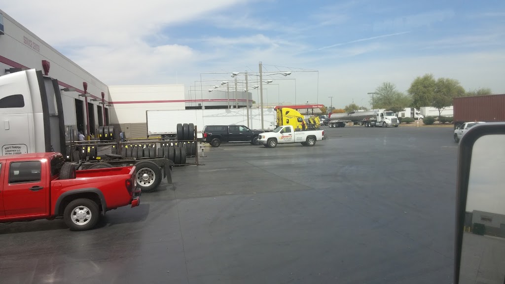 Dannys Diner Express | restaurant | 6741 W Latham St, Phoenix, AZ 85043, USA | 6239366600 OR +1 623-936-6600