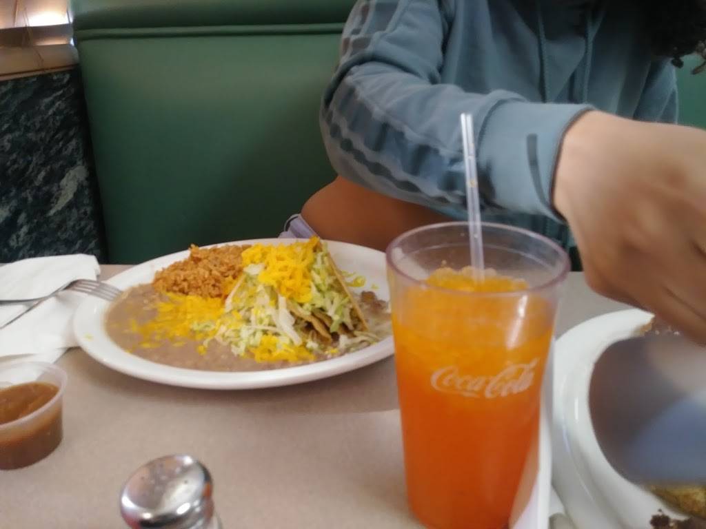 Maxcys Grill | restaurant | 5593, 46767 Monroe St #104, Indio, CA 92201, USA | 7603470219 OR +1 760-347-0219